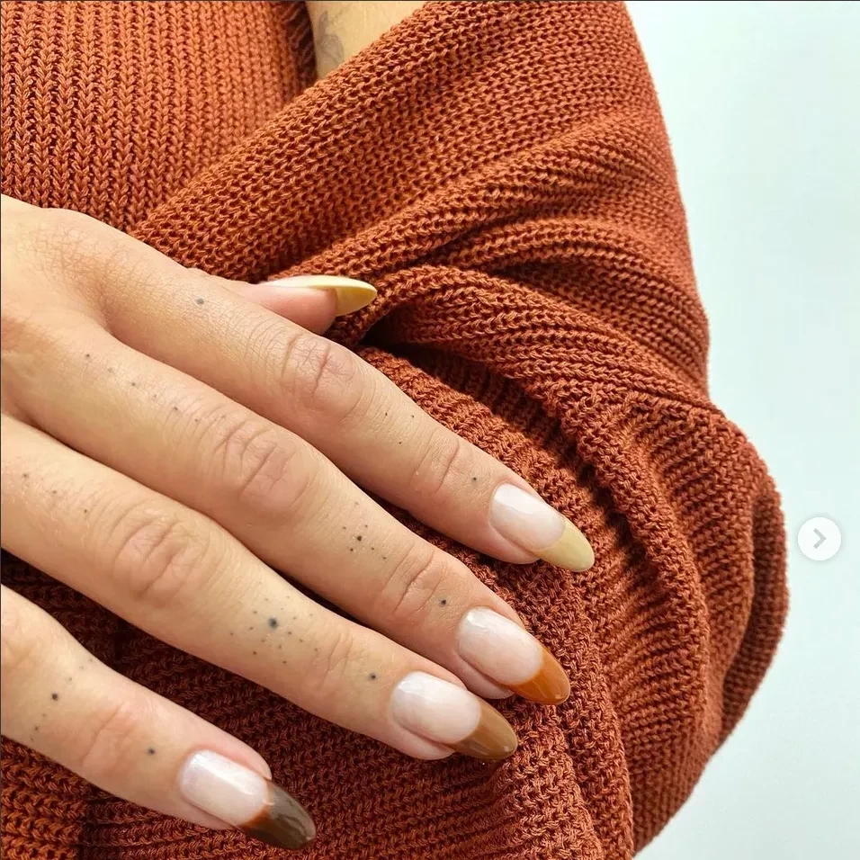 fall-nails.webp