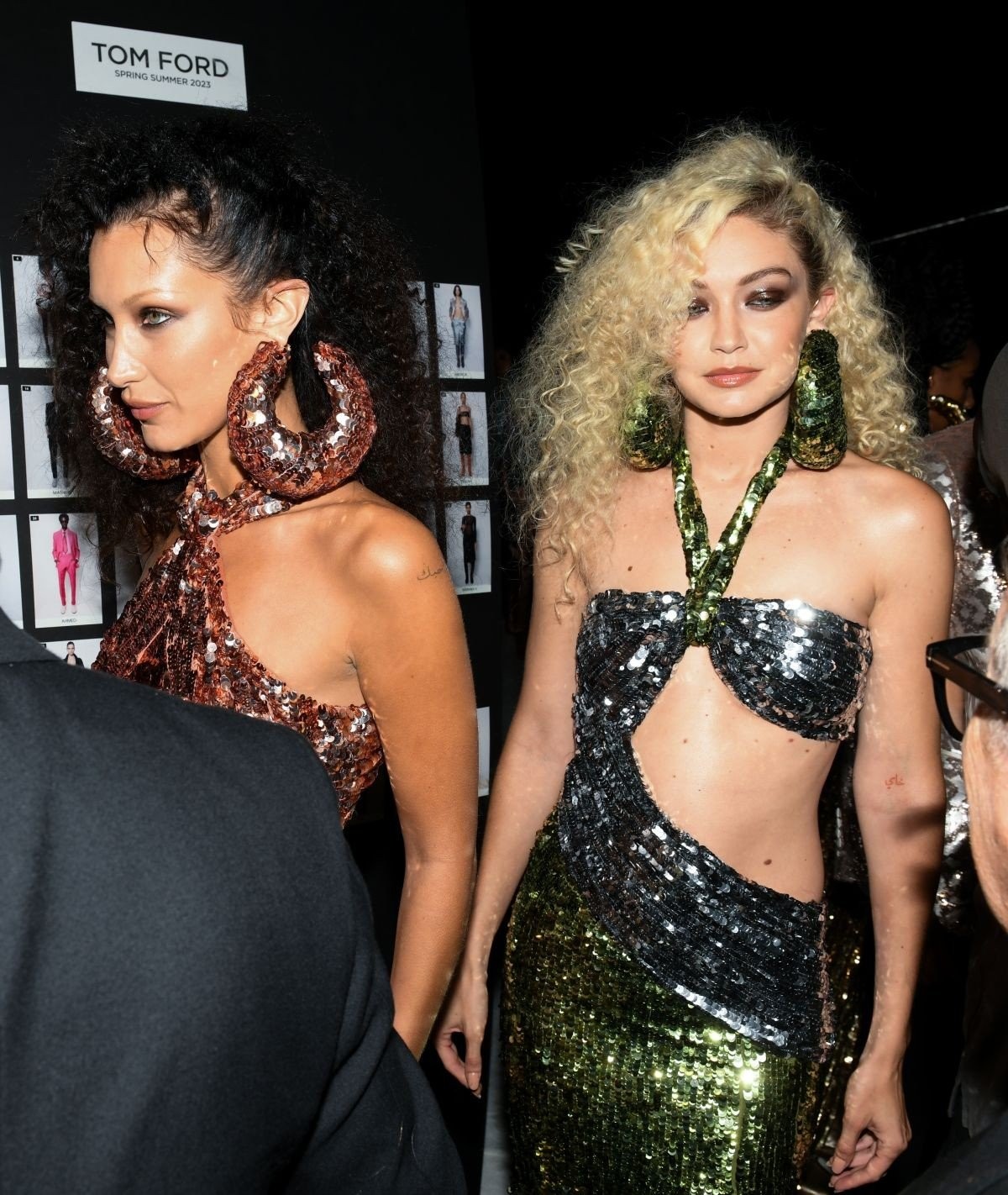 gigi-and-bella-hadid-at-tom-ford-ss23-runway-show-at-new-york-fashion-week-09-14-2022-2.jpg