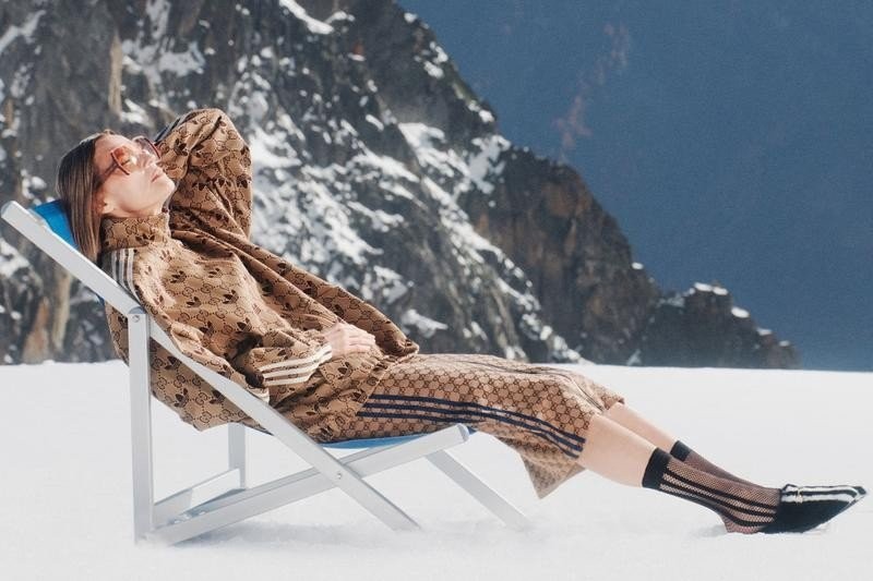 https-hypebeastcom-image-2022-12-gucci-apres-ski-collection-campaign-16.jpg