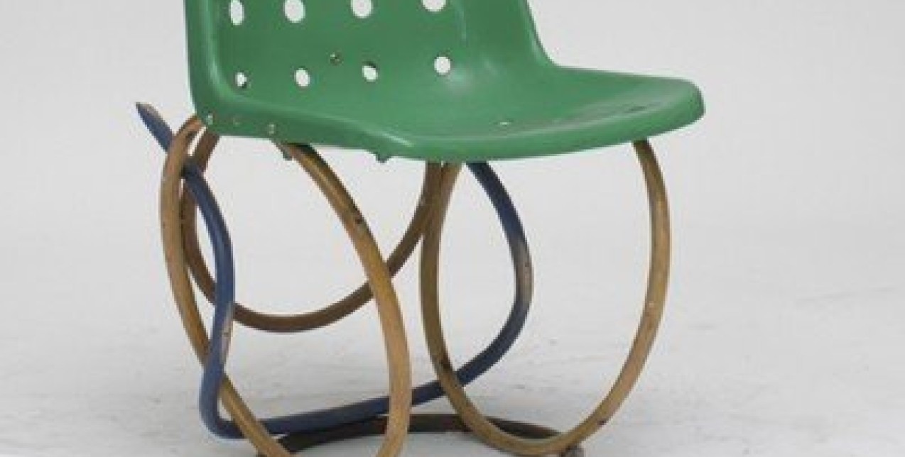 100 καρέκλες σε 100 μέρες