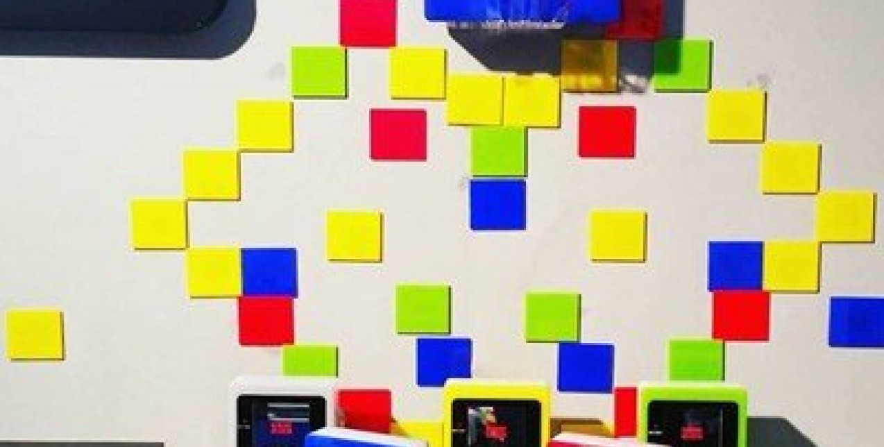 Ladies... Clutch Yourself!